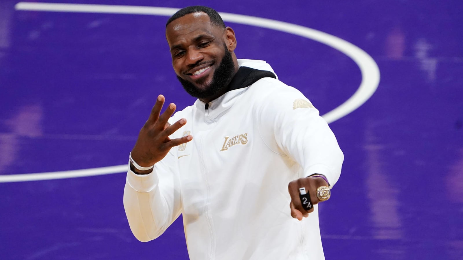 LeBron James doesn't mind having a game on his birthday 🎉🎂 — PSA:  @clutchpoints just went private. 👀 — #nba #lakers #lebronjames