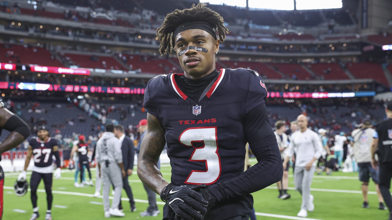 Texans WR Tank Dell to undergo multiple surgeries