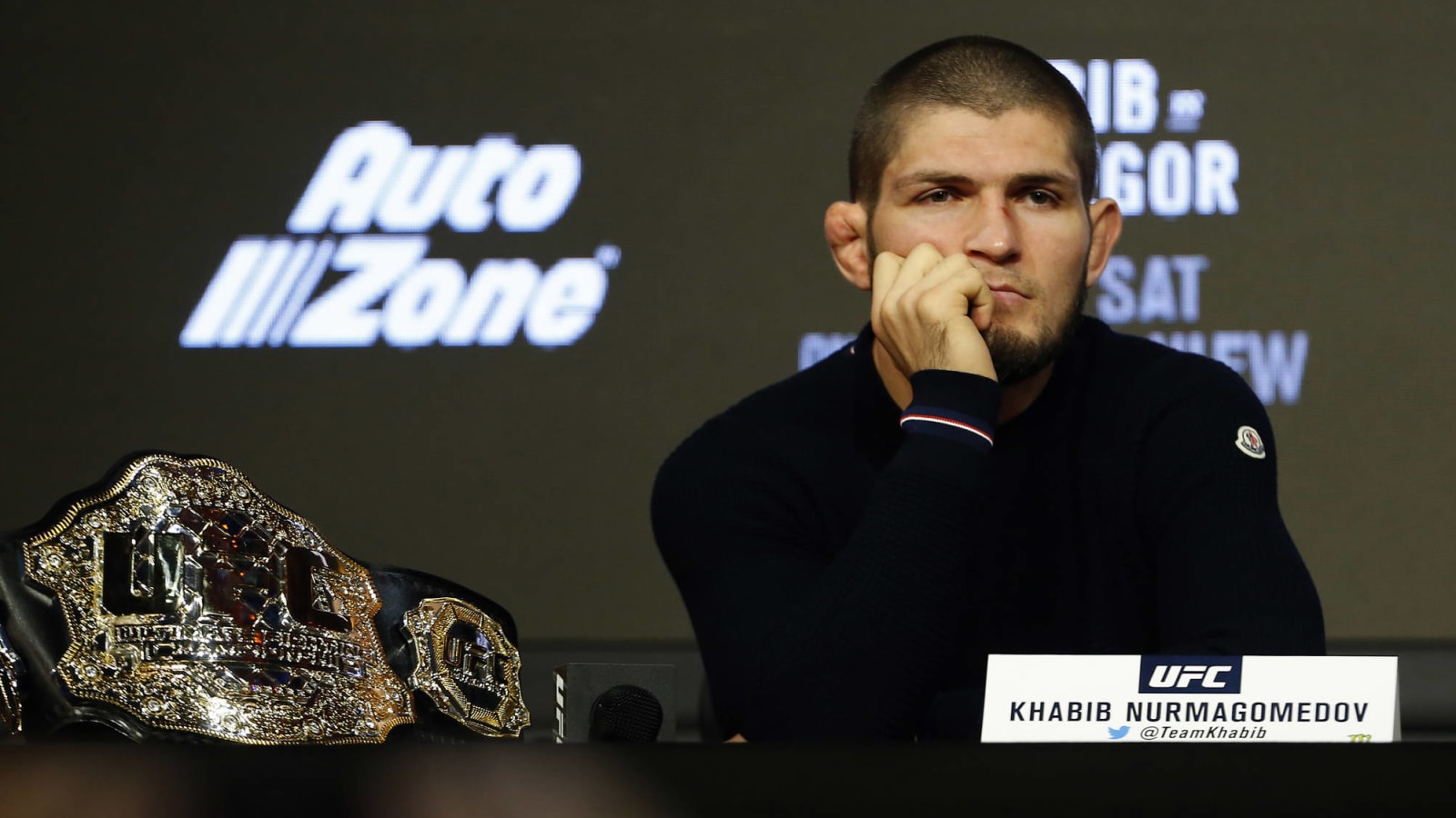 Khabib struggles but makes weight for title fight vs. Gaethje