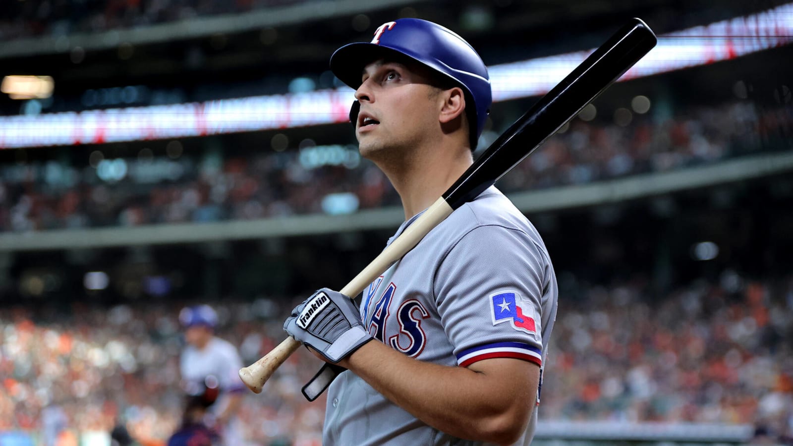 Nathaniel Lowe is the Rangers' breakout slugger