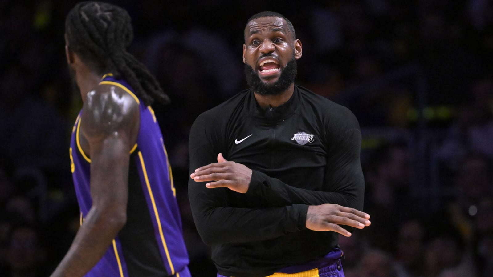 Spurs Emerge As Favorites To Sign LeBron James If He Leaves The Lakers 