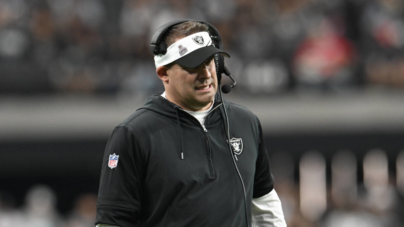 Raiders’ Josh McDaniels Defends Not Starting Aidan O’Connell; Plus