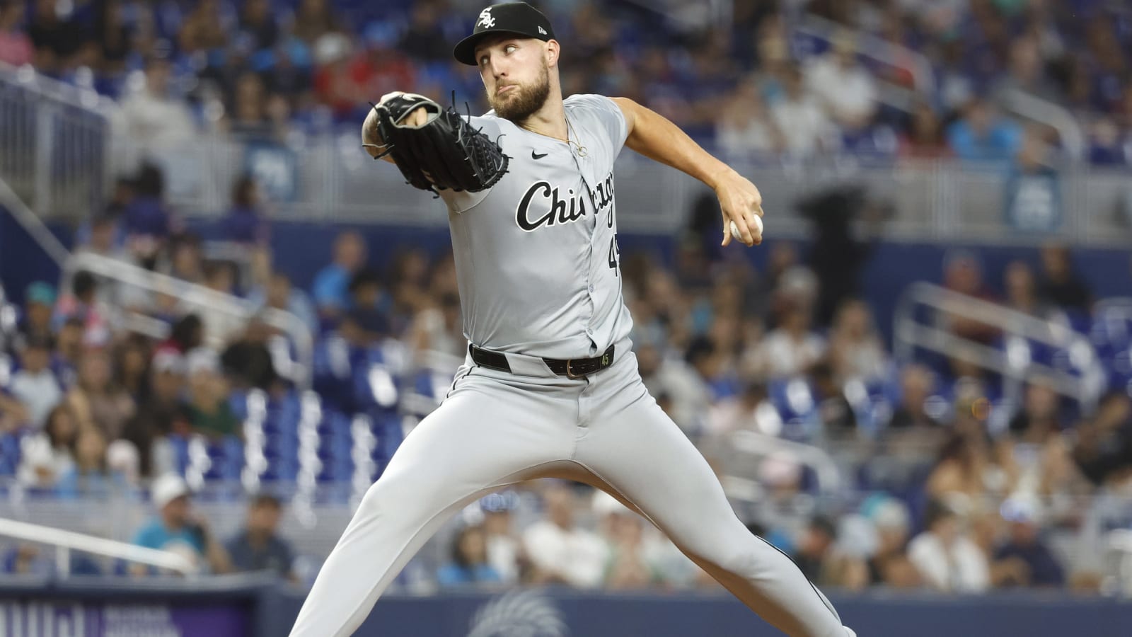 Garrett Crochet stays focused on pitching for White Sox amidst trade rumors