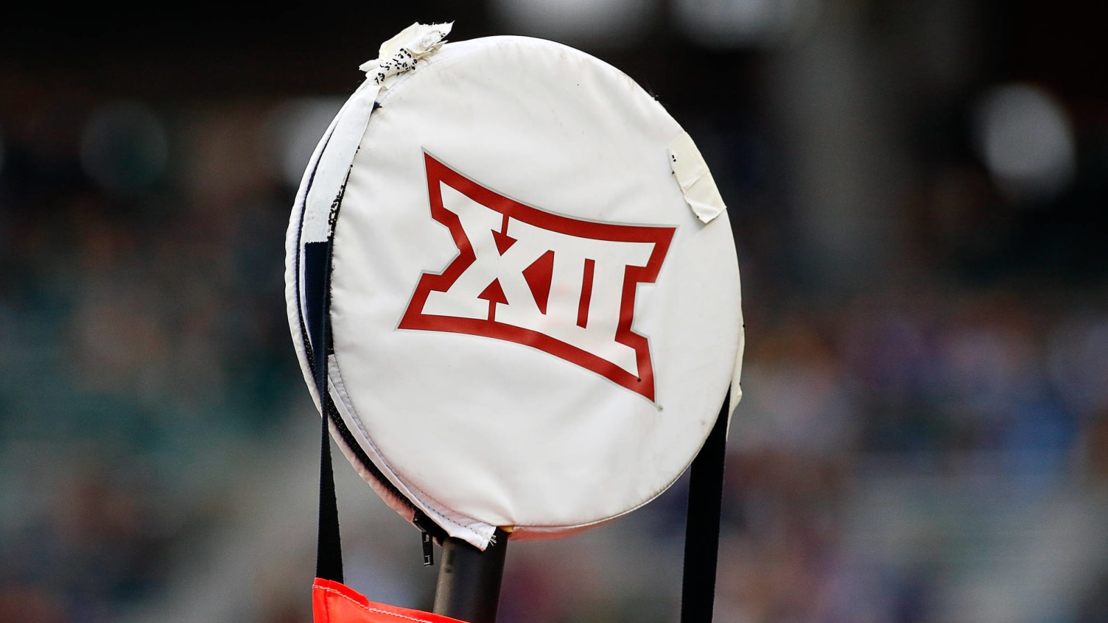 Report: Big 12 leaning toward playing fall college football season 