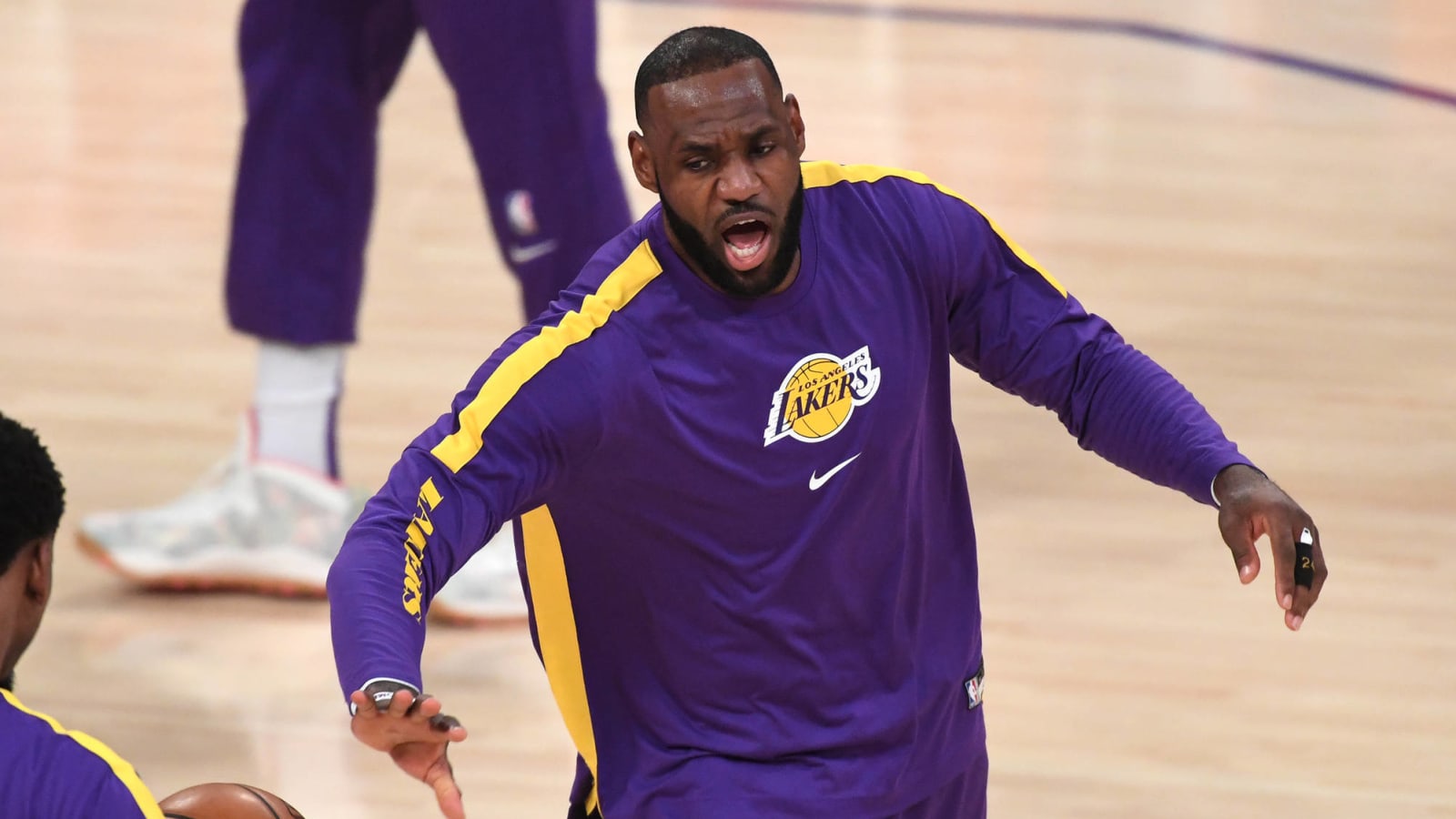 LeBron organizing special training camp for new-look Lakers