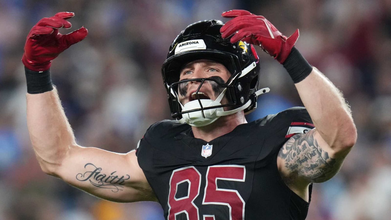 Cardinals agree on record-setting extension with Pro Bowl TE