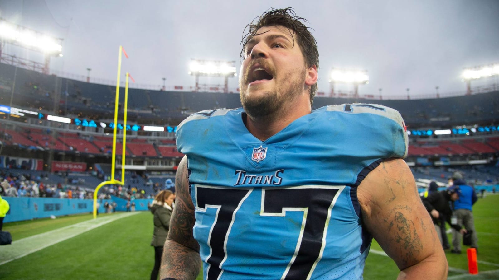 Taylor Lewan defends Ryan Tannehill after Titans' loss to Bengals