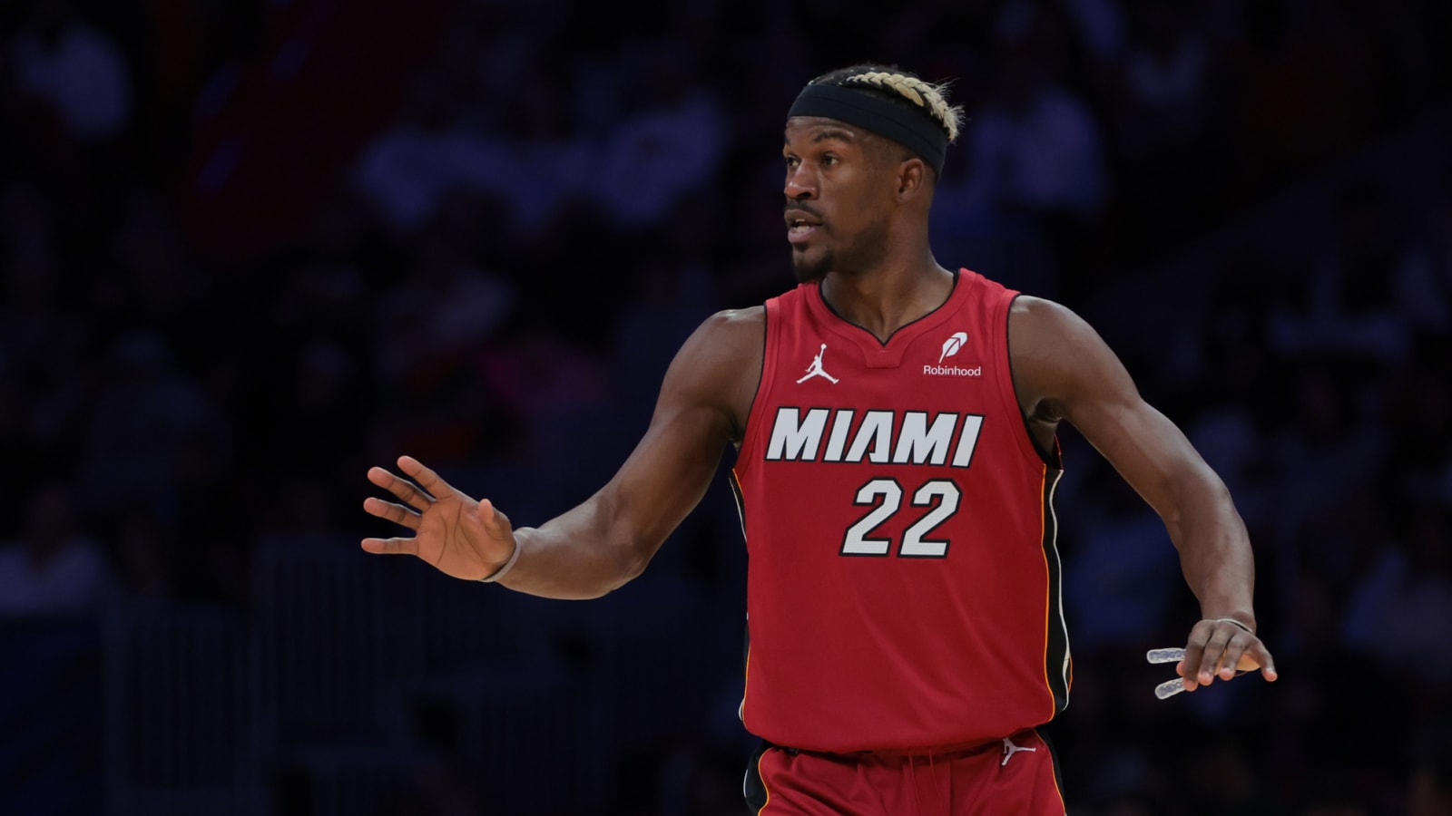 How Does Jimmy Butler Plan to Fit With Stephen Curry?