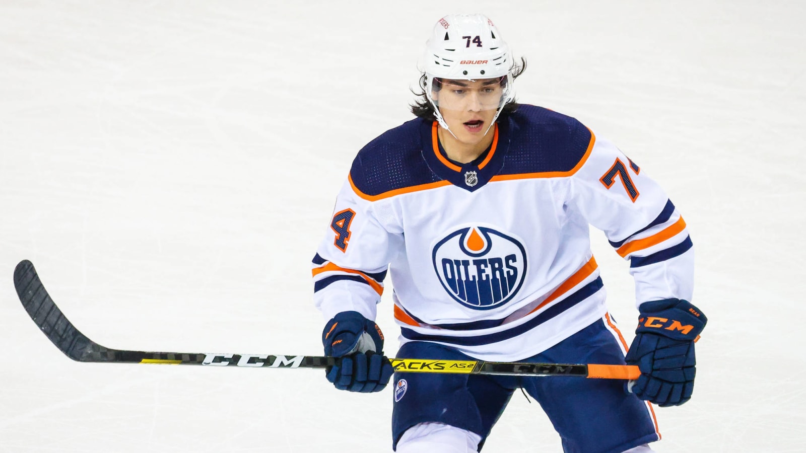 Cree Edmonton Oilers Player Ethan Bear Gets Support After Receiving Racist  Messages