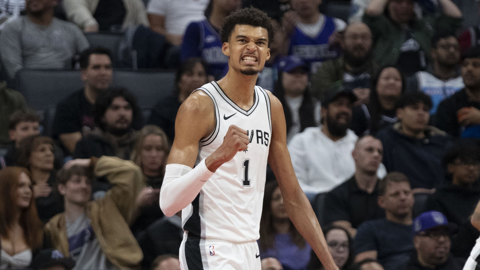 Wemby, Dyson Daniels named Defensive Players of the Month
