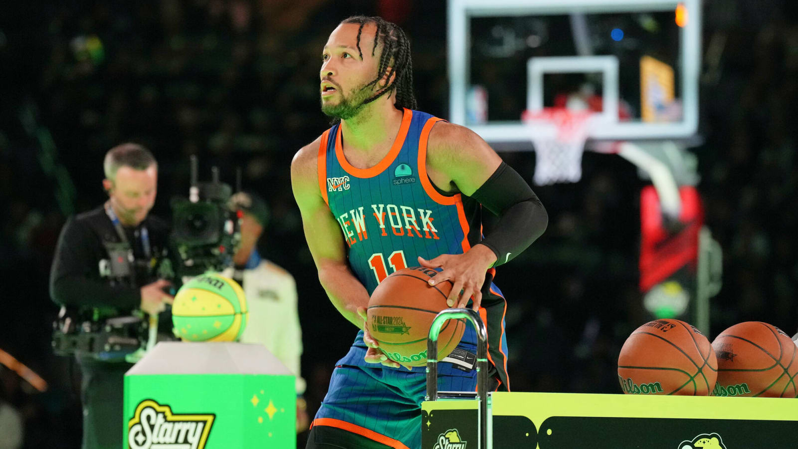 Jalen Brunson was called a 'bum' by his own dad during the 3-Point Contest