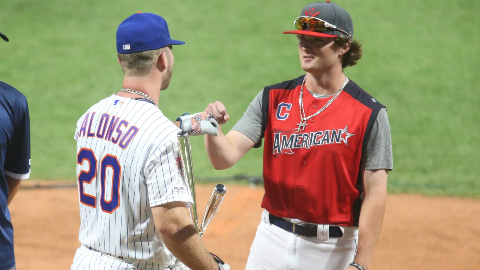 Red Sox sign 17-year-old third-round pick Blaze Jordan for $1.75M