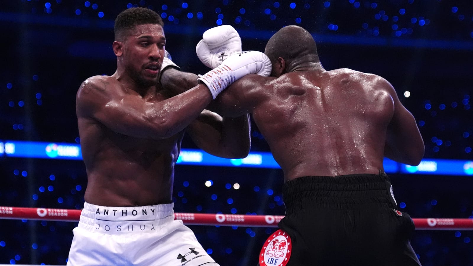 Tony Bellew Believes Joshua vs Fury Still a Major Draw Despite Losses