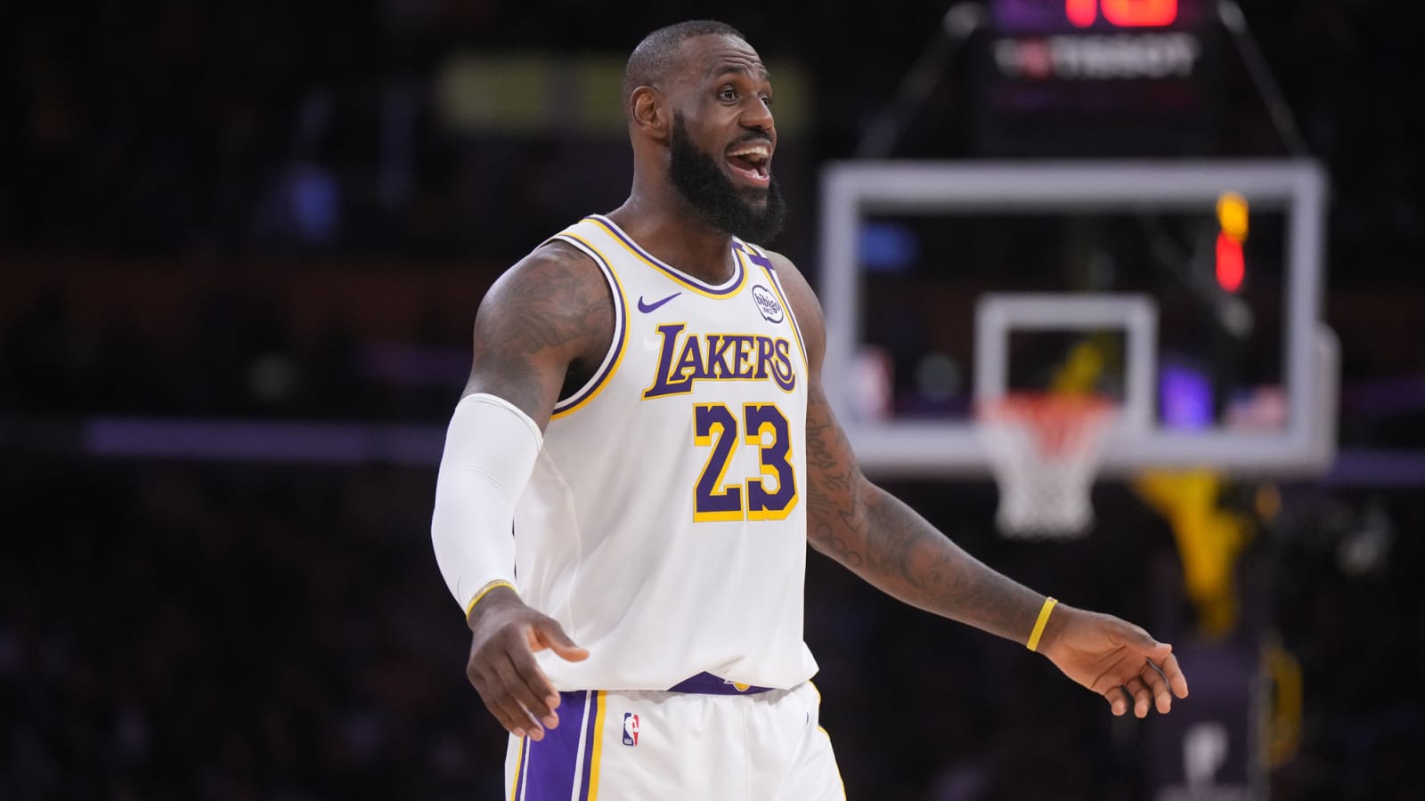 LeBron James’ Left Foot Injury Is ‘An Everyday’ Thing: ‘It’s Not Behind Me’