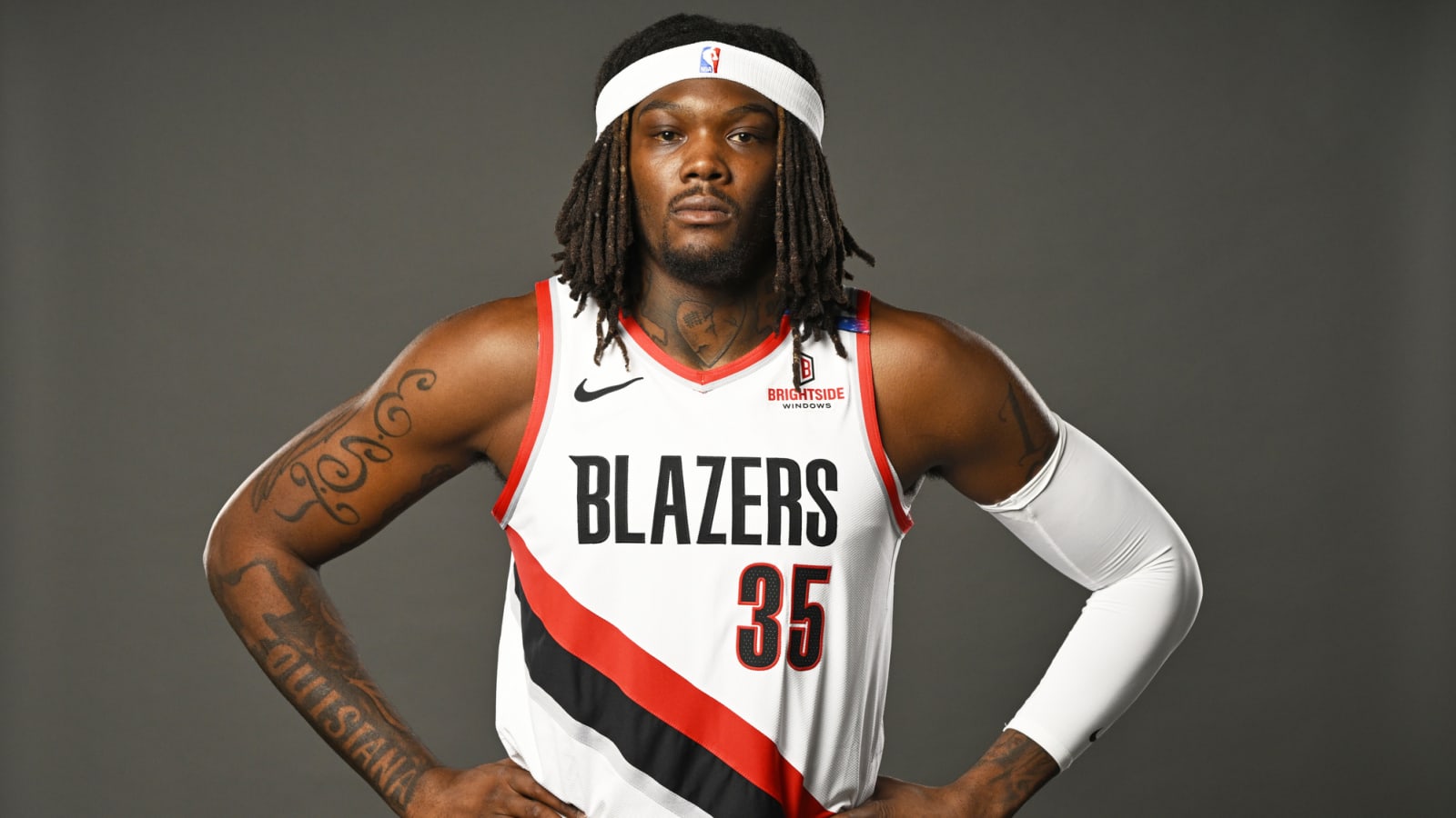Explosive center could emerge on the NBA trade market