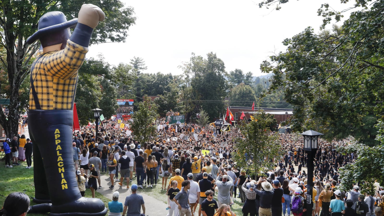 The best College GameDay signs making fun of Texas A&M losing to Appalachian State