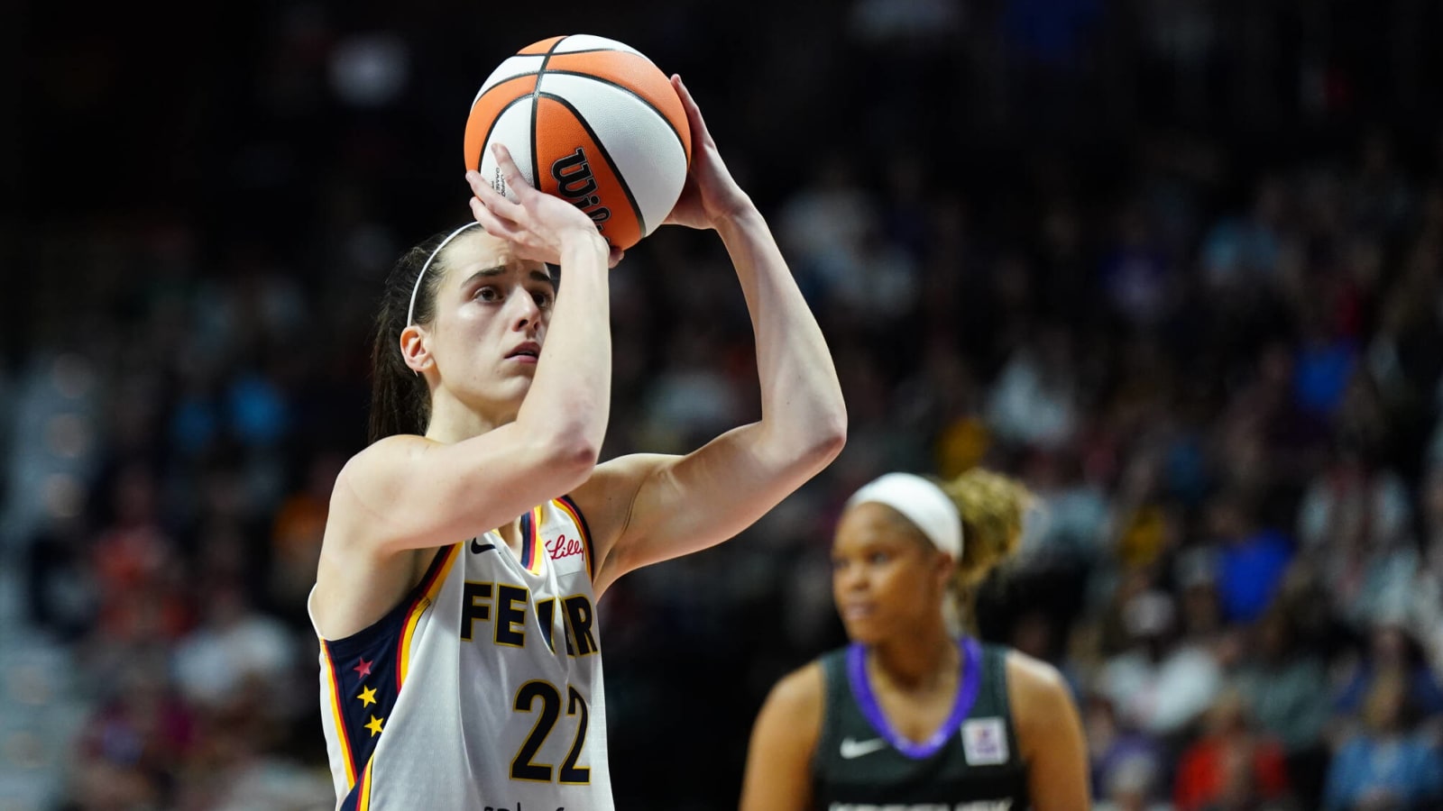 Indiana Fever’s Caitlin Clark Has Forgettable Debut vs. Connecticut Sun