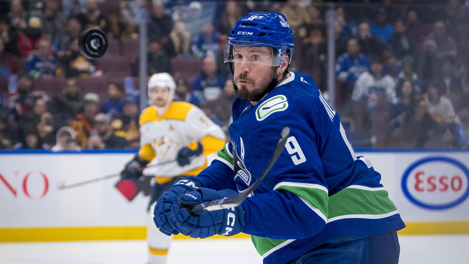 Former NHLer Compares J. T. Miller&#39;s Feuding Role in Vancouver to Former Leafs Defenseman Dion Phaneuf