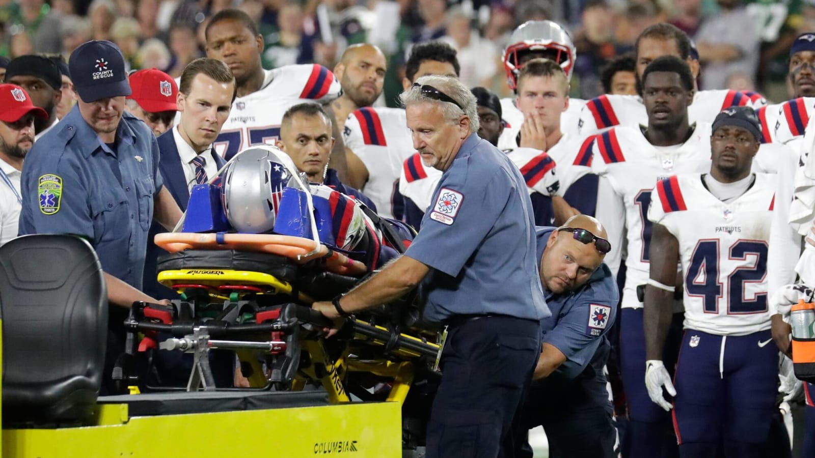 Patriots’ Isaiah Bolden taken to hospital after being hit in head