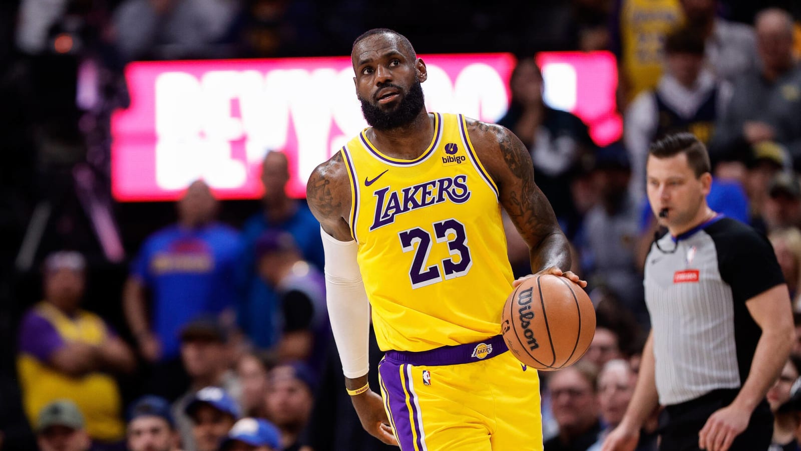 Blockbuster Trade Proposal Sends LeBron James To Warriors, Chris Paul, Andrew Wiggins, Jonathan Kuminga To Lakers