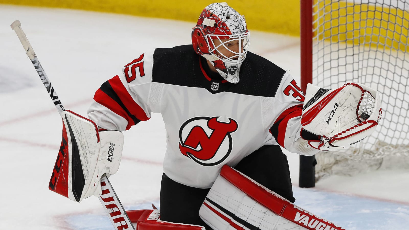 Islanders close to deal with Cory Schneider?