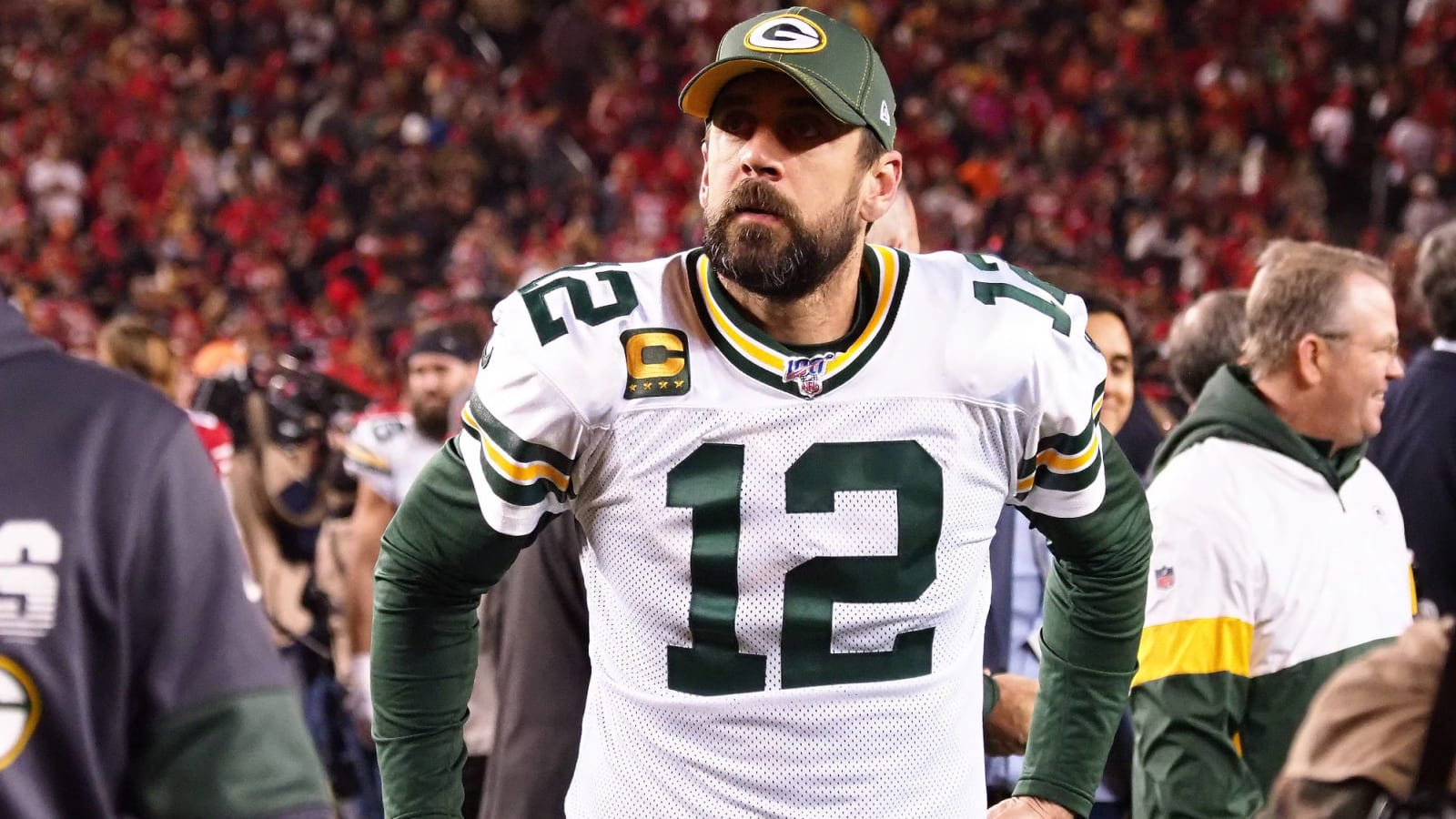 Brett Favre: 'No one's replacing Aaron Rodgers'