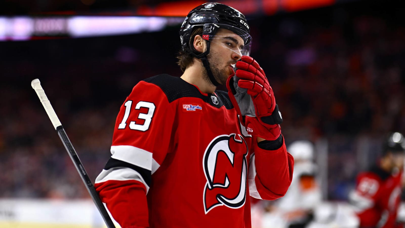Devils Nico Hischier Suffers Face Laceration at Worlds