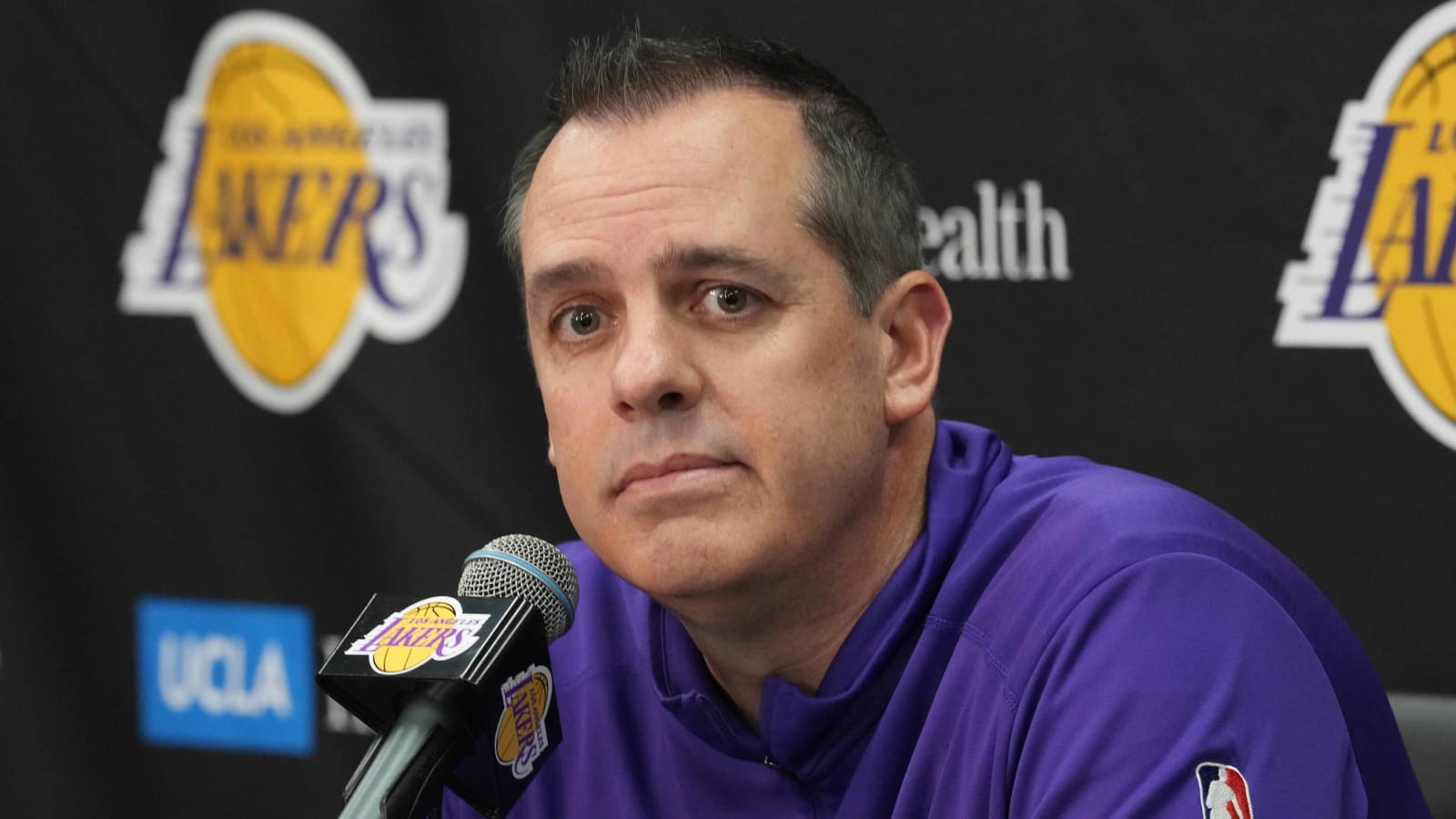 Lakers HC Frank Vogel's job in 'serious jeopardy'