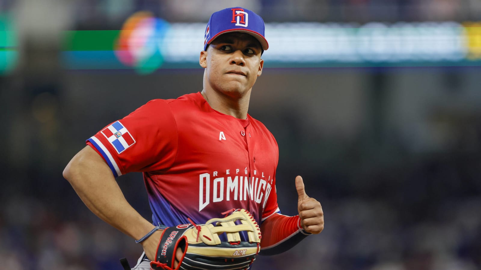 Juan Soto day-to-day with mild oblique strain