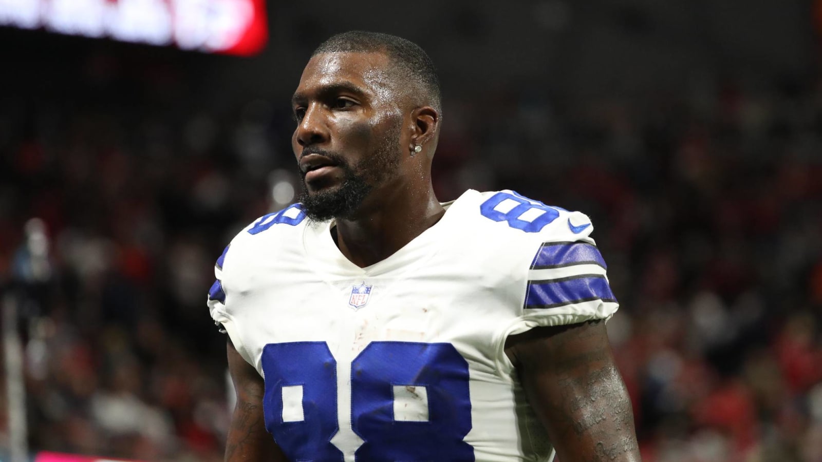 Dez Bryant calls out Jerry Jones' silence amid protests