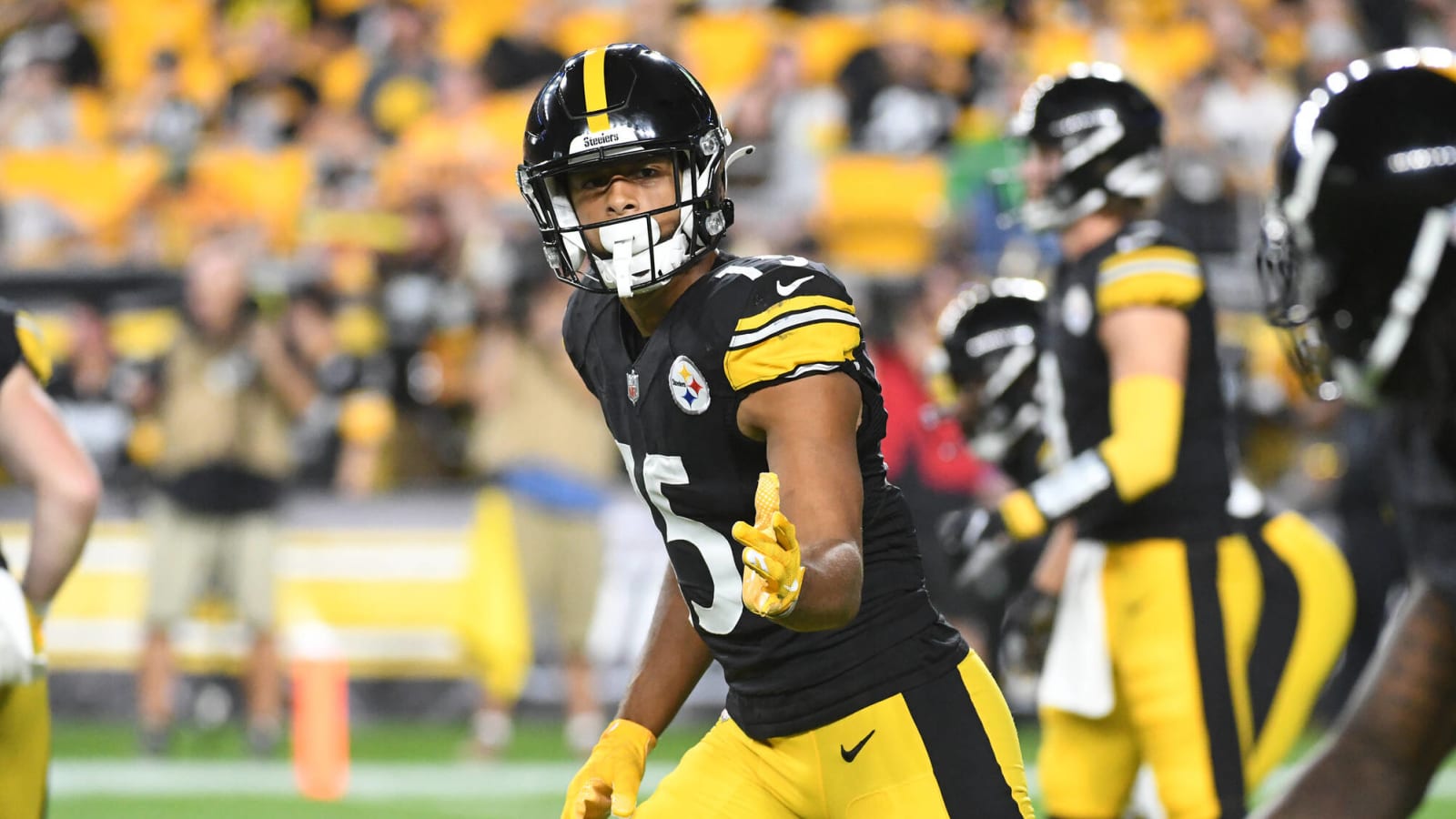 Steelers Receiver Cody White Details Unique Relationship With Front Office Father Sheldon White