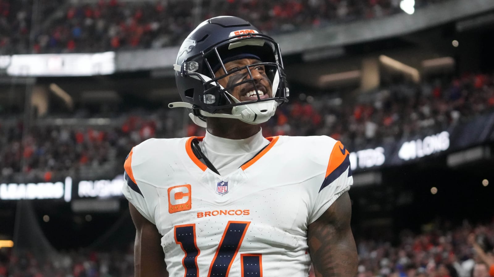 Broncos to discuss extension with Pro Bowl WR
