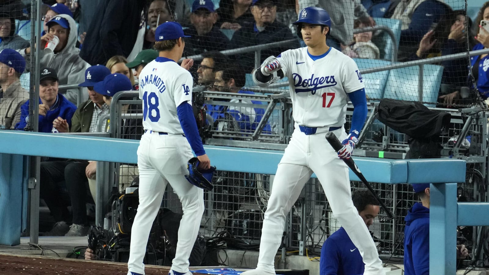 Dave Roberts: Shohei Ohtani & Yoshinobu Yamamoto Benefit Each Other On Dodgers