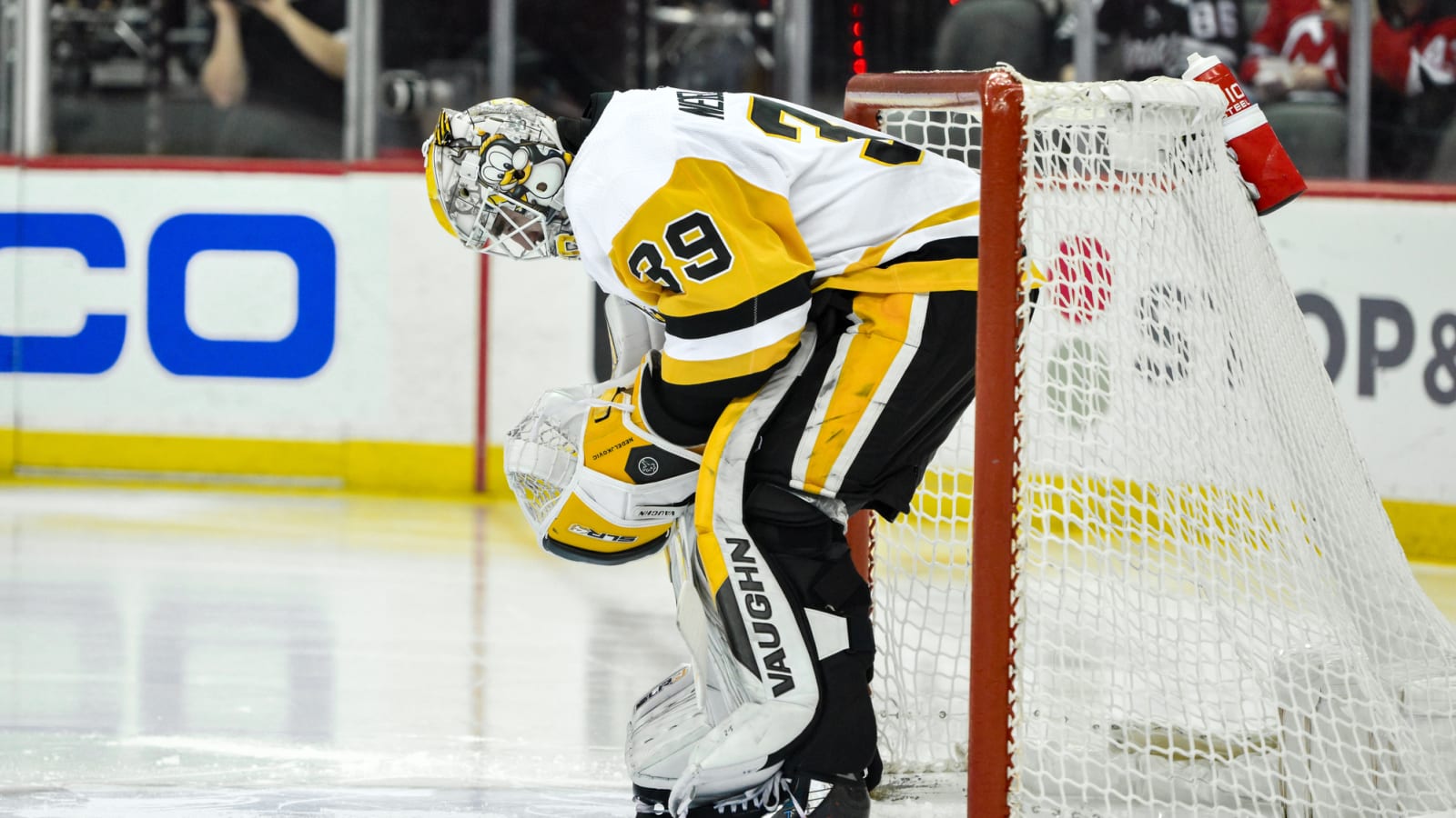 Penguins Analysis: Nedeljkovic, Blomqvist and Jarry; Contract Fallout
