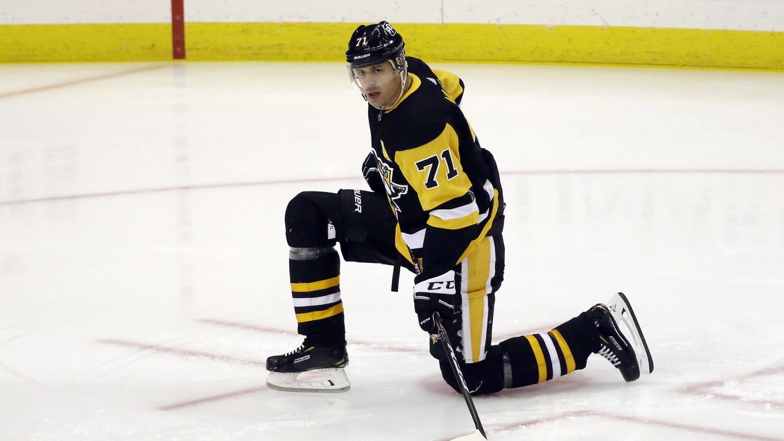 Penguins star Evgeni Malkin to make season debut Tuesday