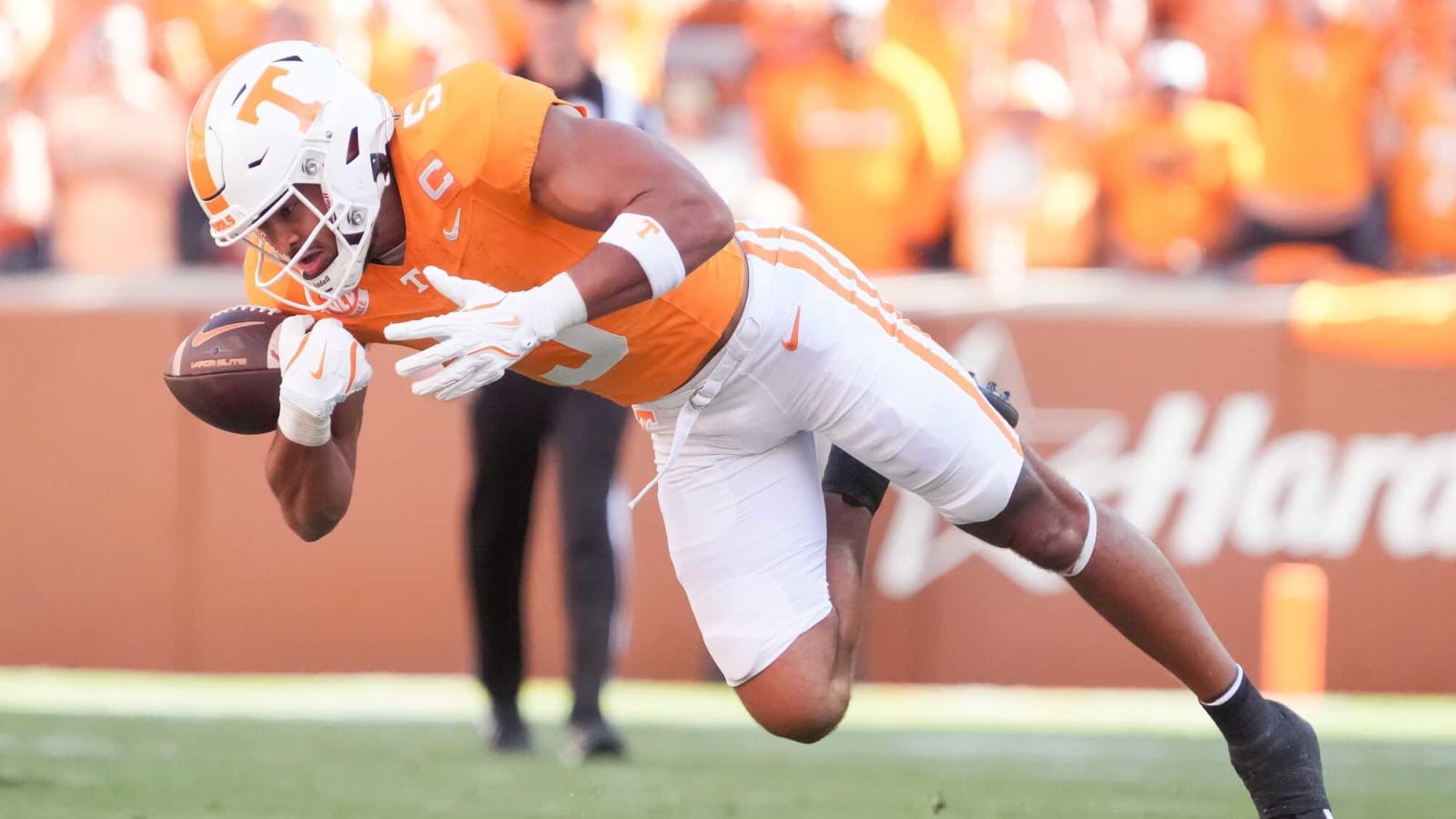 Tennessee Vols WR Bru McCoy named a semifinalist for Jason Witten Collegiate Man of the Year Award