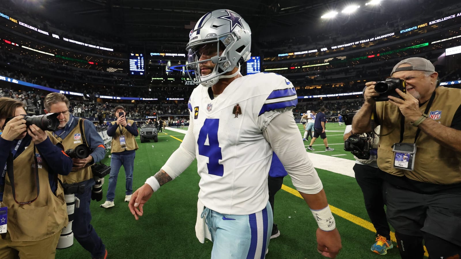 Dak Prescott Provides Update On Contract Talks