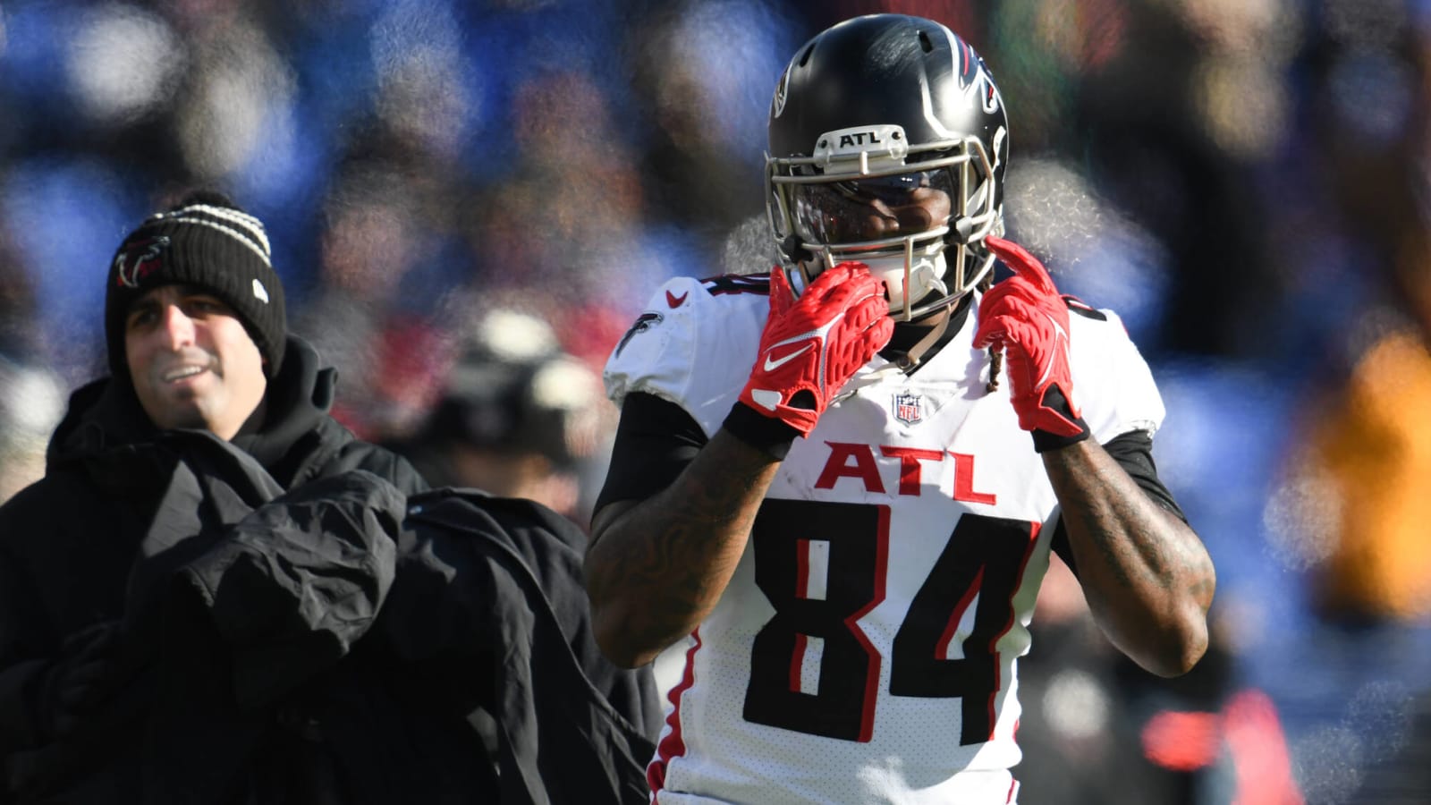 Falcons' Cordarrelle Patterson tweets speculations on team's DC vacancy