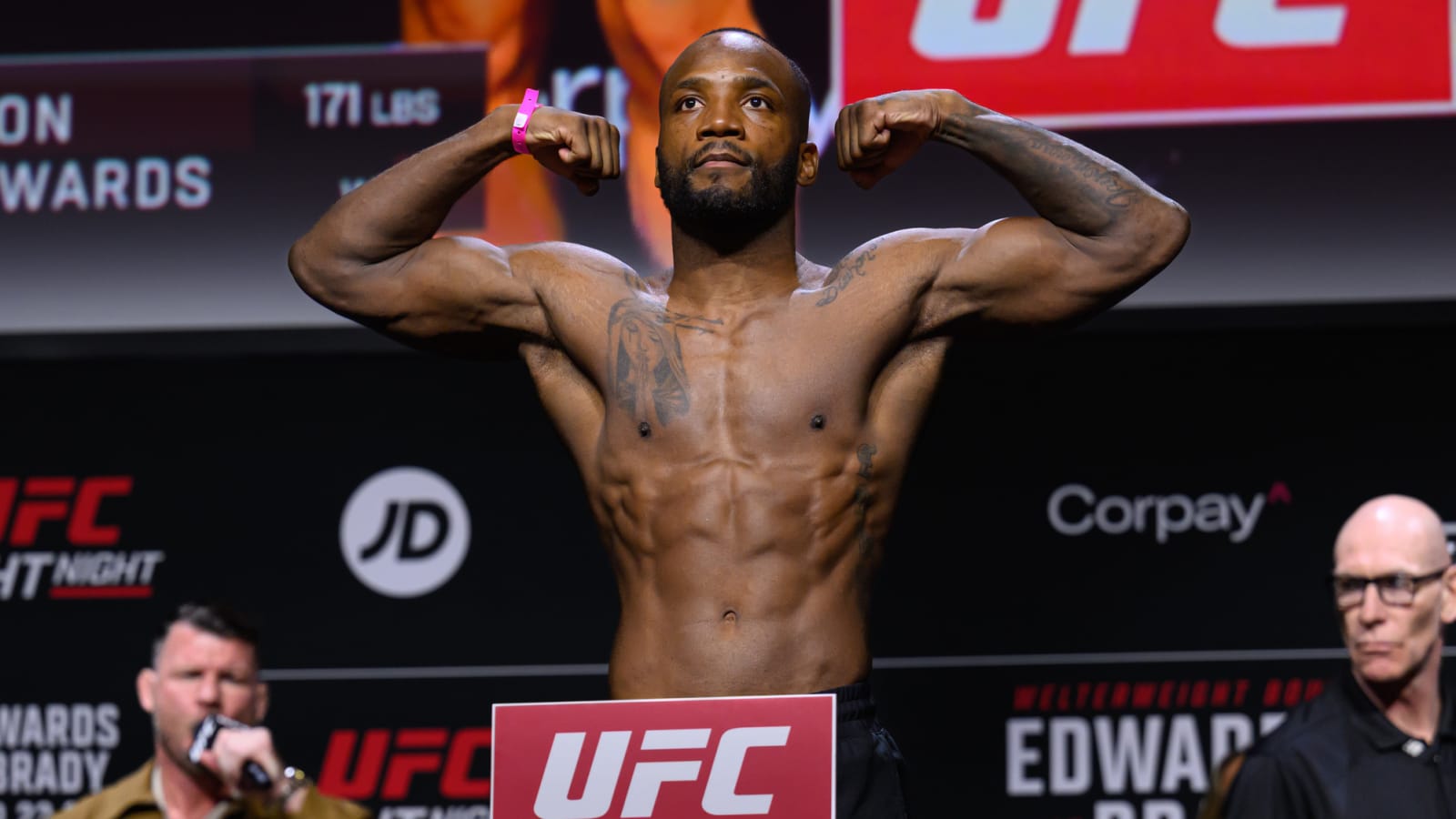 Pros React To Brady Submitting Edwards – ‘Title Shot Next’