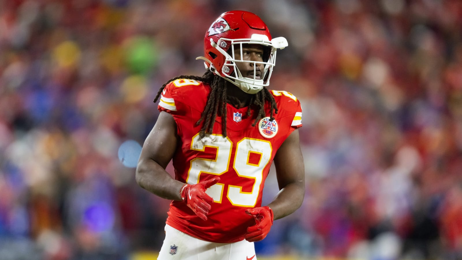 Chiefs Re-Signing RB Kareem Hunt To One-Year Deal