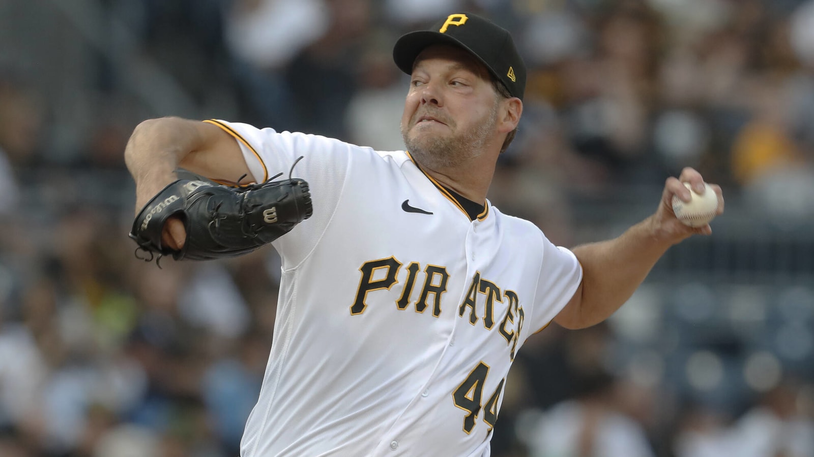 Pirates Unable to Overcome Rich Hill’s Wildness in 5-4 Loss to Brewers