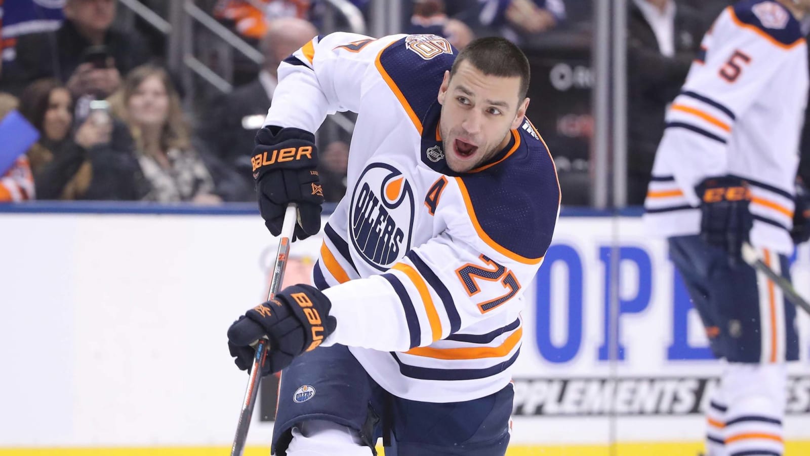 Jarome Iginla convinced Milan Lucic to accept trade to Flames