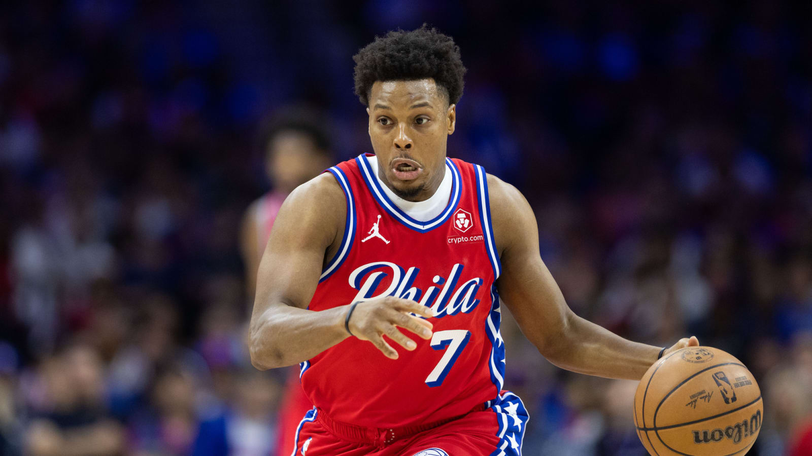 Sticking with Sixers would be a smart move for Lowry