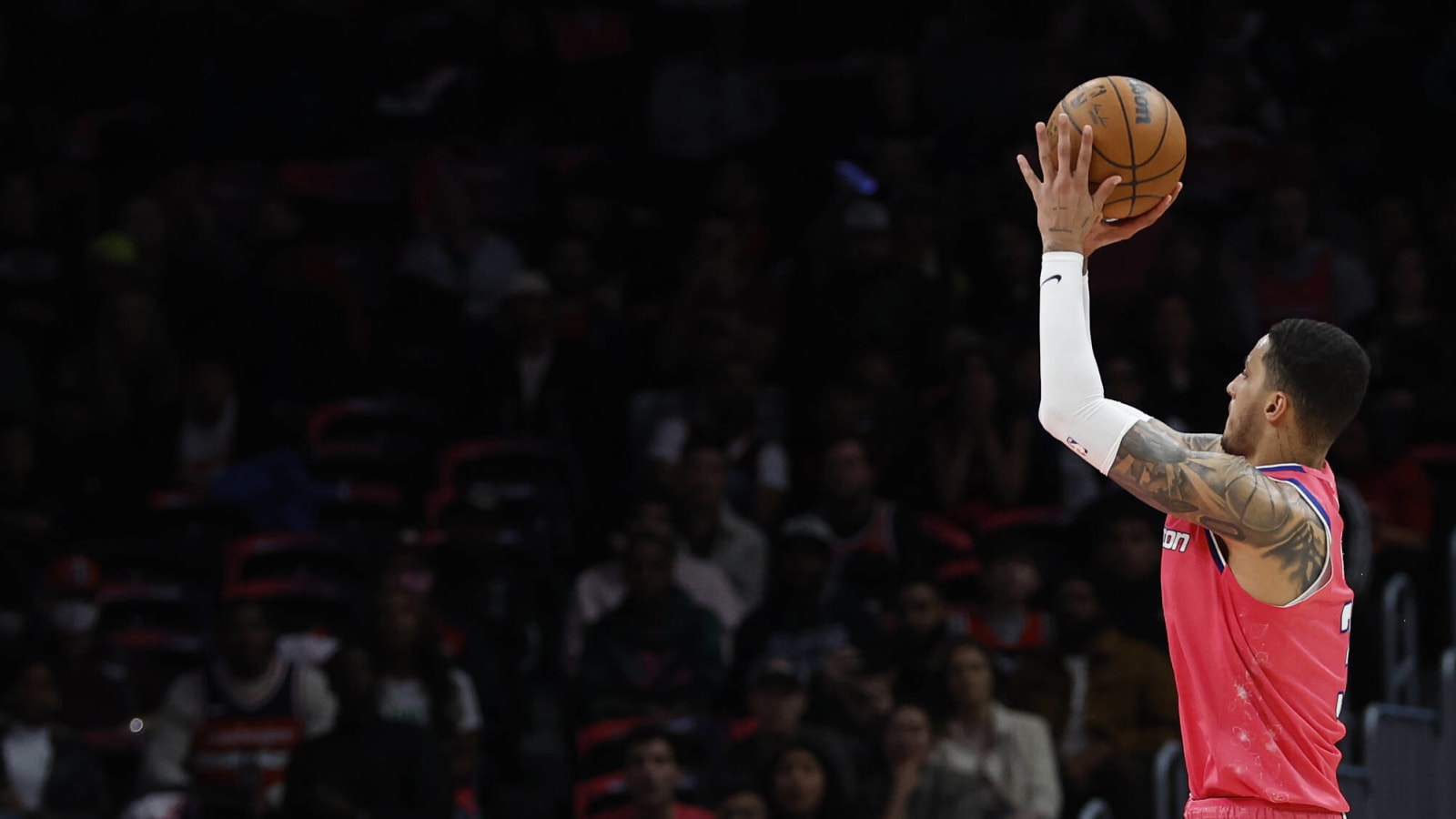 Watch: Wizards' Kyle Kuzma fails 'Steph Curry shot' attempt