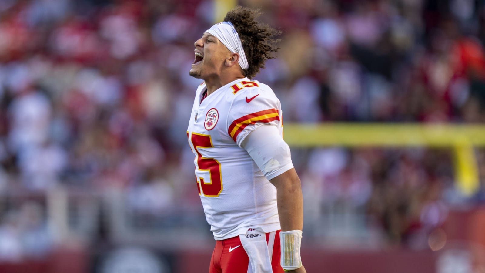 Jets' Pass-Rusher Sends Warning To Chiefs QB Patrick Mahomes