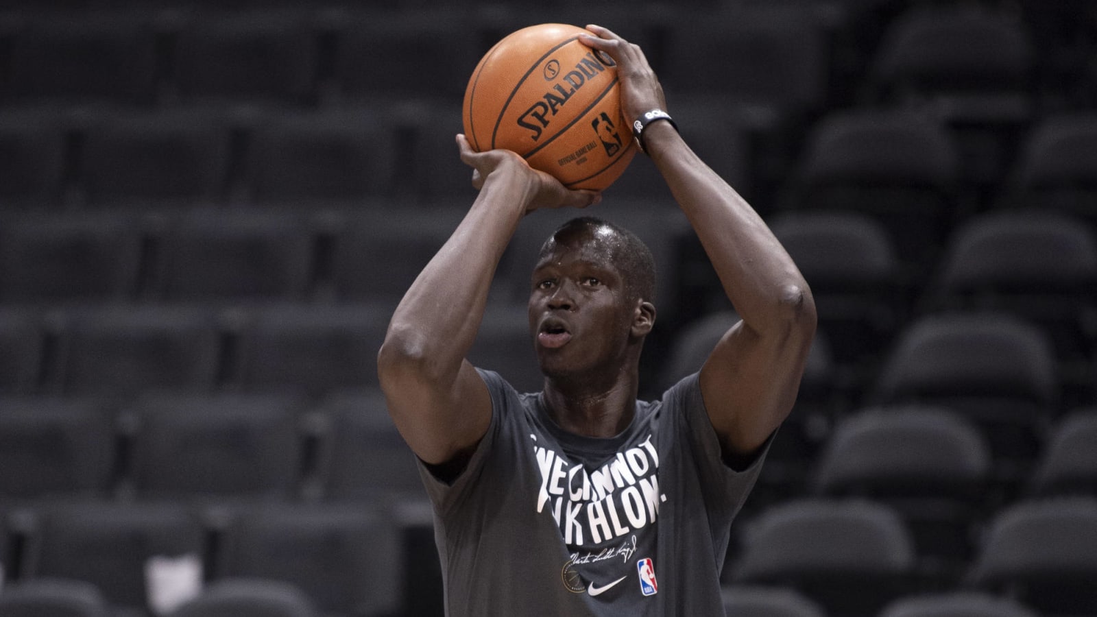 Pistons won't extend qualifying offer to Thon Maker