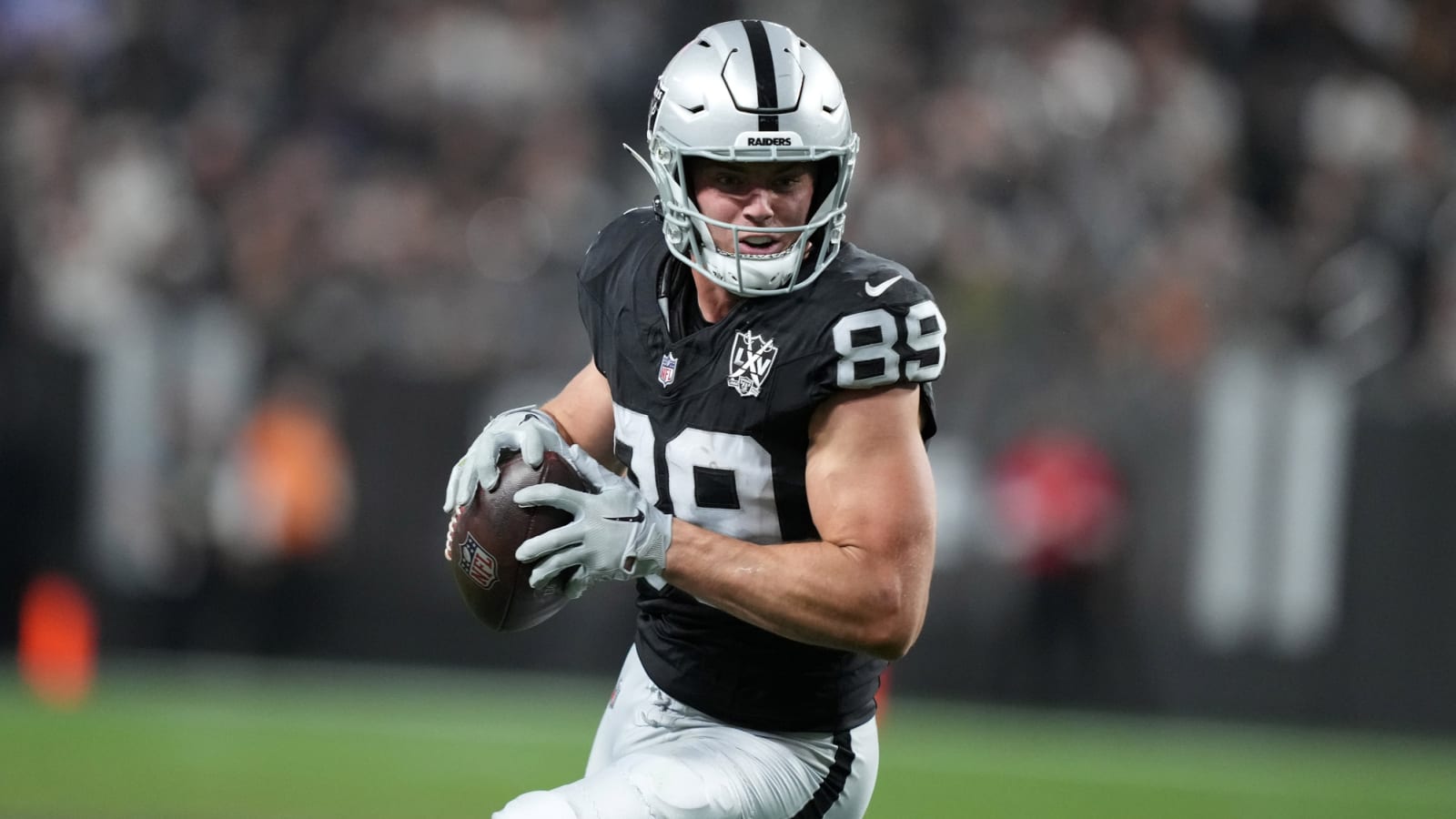 Raiders TE Brock Bowers breaks NFL mark that stood for 63 years