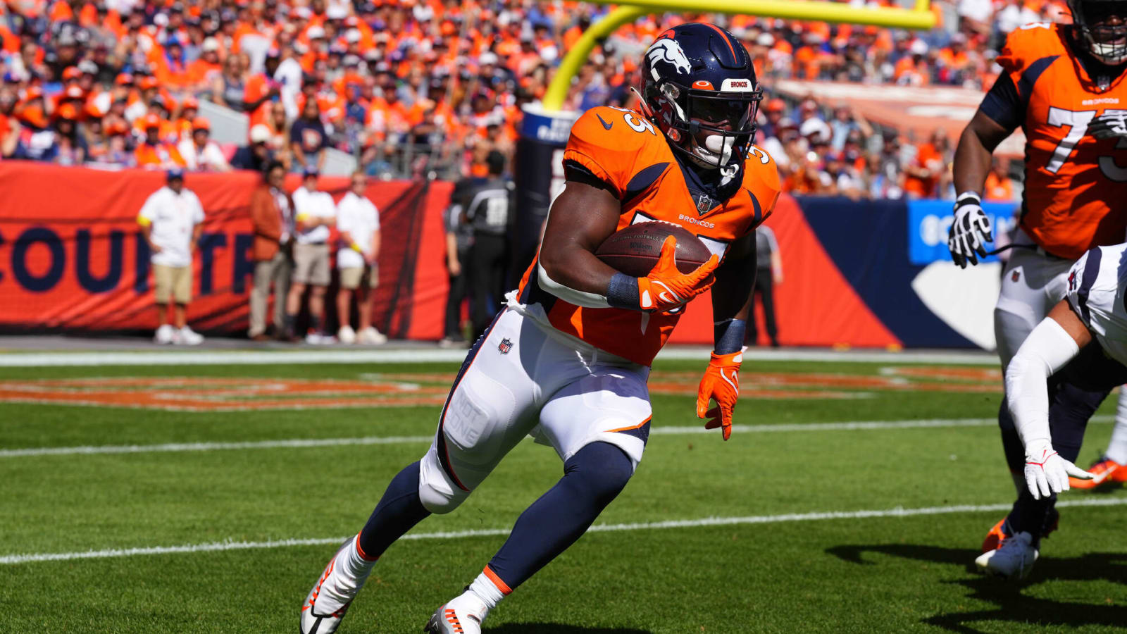 Broncos provide major injury update on RB Javonte Williams