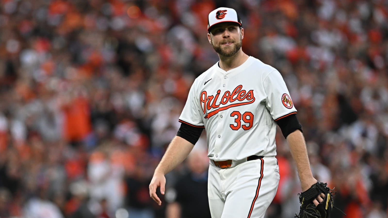 Arizona Diamondbacks Sign Ace