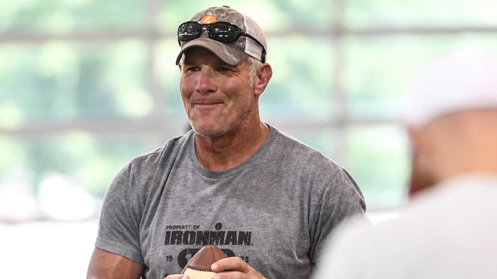 Favre says Packers drafting Love isn't like when they drafted Rodgers